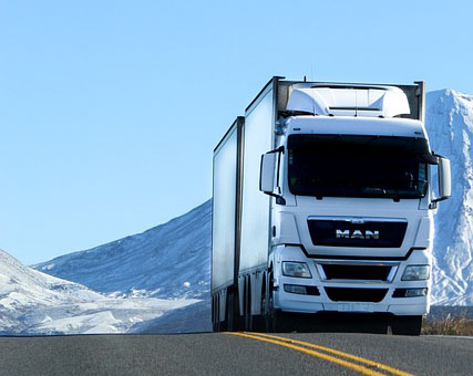 truck-2407264_640
